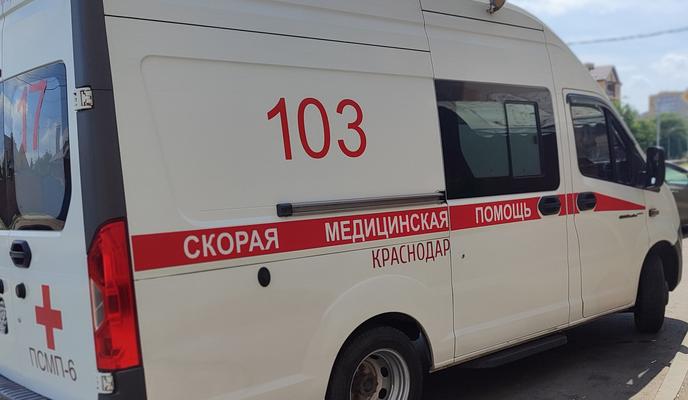 Bitrix 138381: skoraya-pomoshch-mashina.jpg