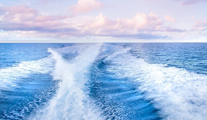 Bitrix 107835: speedboat_g8045e37d4_1280.jpg