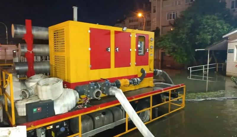 Почти 850 заявок на откачку воды поступило в ЕДДС Краснодара за три дня