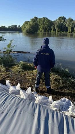 В Краснодарском крае усилили спасателей из-за подъема воды в реках