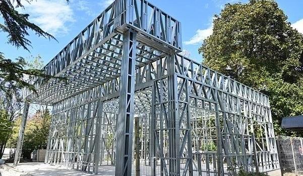 В Сочи началось строительство модульного центра фонда «Защитники Отечества»