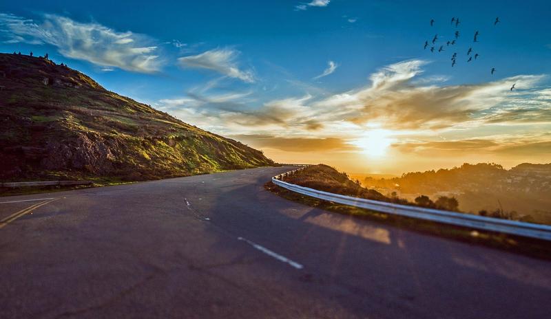 Bitrix 98905: winding_road_1556177_1920.jpg