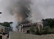 Взрыв газа, окативший волной огня гостиницу в Туапсе, сняли на видео 