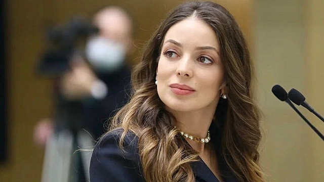 «Возмутительно и абсолютно недопустимо!»: глава Ростуризма прокомментировала инцидент с нахамившей гостям хозяйкой отеля в Анапе