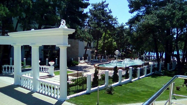 Синоптики рассказали о погоде и температуре морской воды в Геленджике и на побережье  Краснодарского края в середине рабочей недели