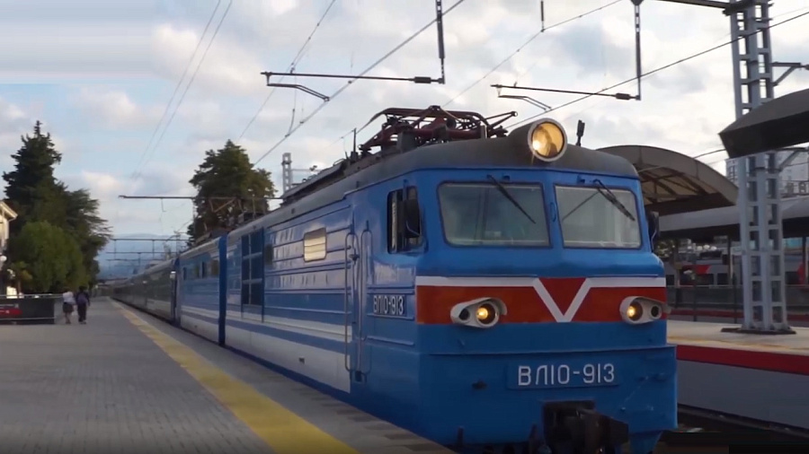 Туристический поезд «Сочи» будет ходить из Сочи в Гагру в новогодние праздники