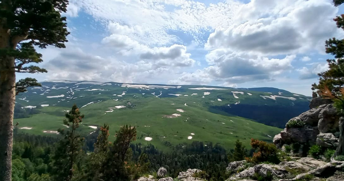 Лаго Наки пик орла