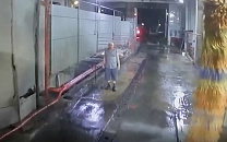 В Краснодаре погиб оператор мойки, сбитый троллейбусом в депо