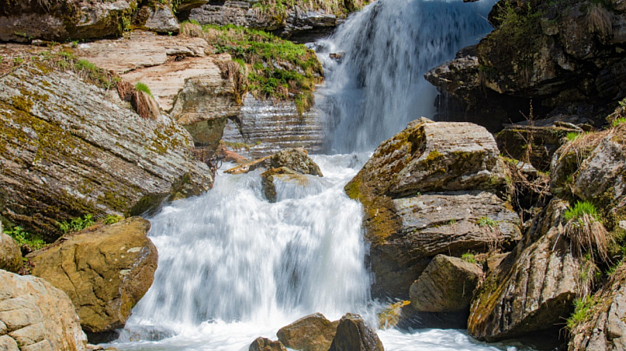 В Сочи открылся для посещения уникальный парк водопадов «Менделиха»
