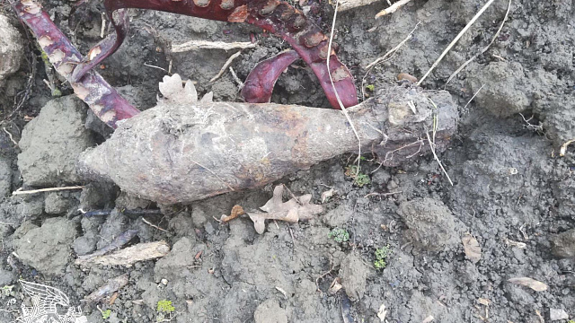 Житель Краснодарского края нашел в поле минометную мину 