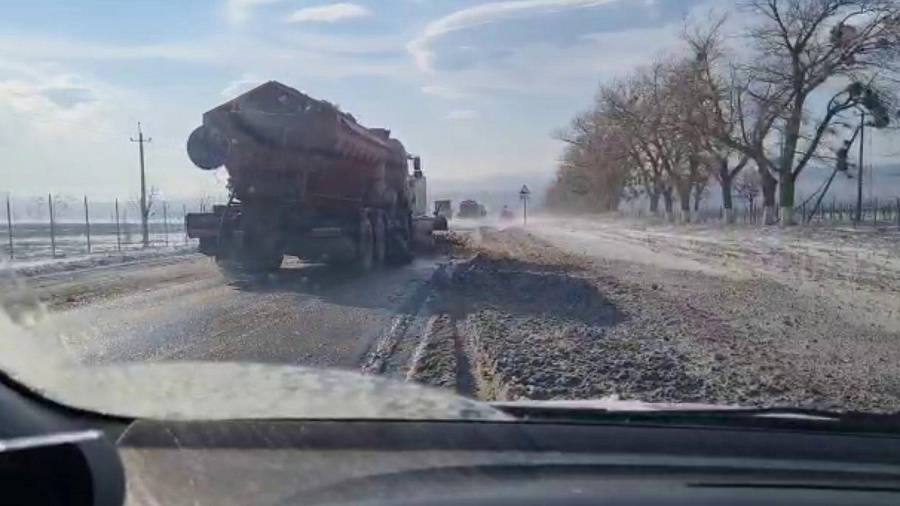 Госавтоинспекция Кубани сообщила о снятии ограничений на движение грузовиков между Геленджиком и Новороссийском