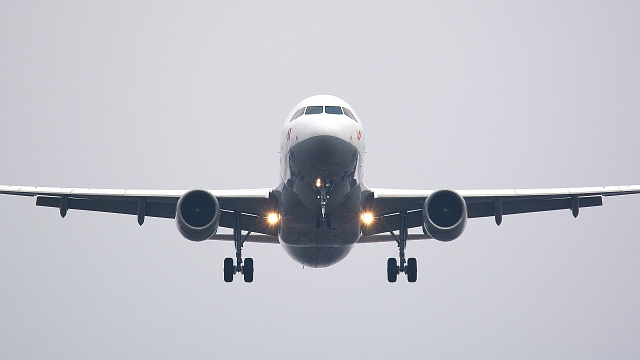 Летевший из Краснодара в Тюмень самолет совершил экстренную посадку в Волгограде