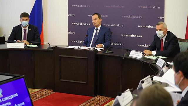 В ЗСК обсудили развитие системы среднего профессионального образования в Краснодарском крае
