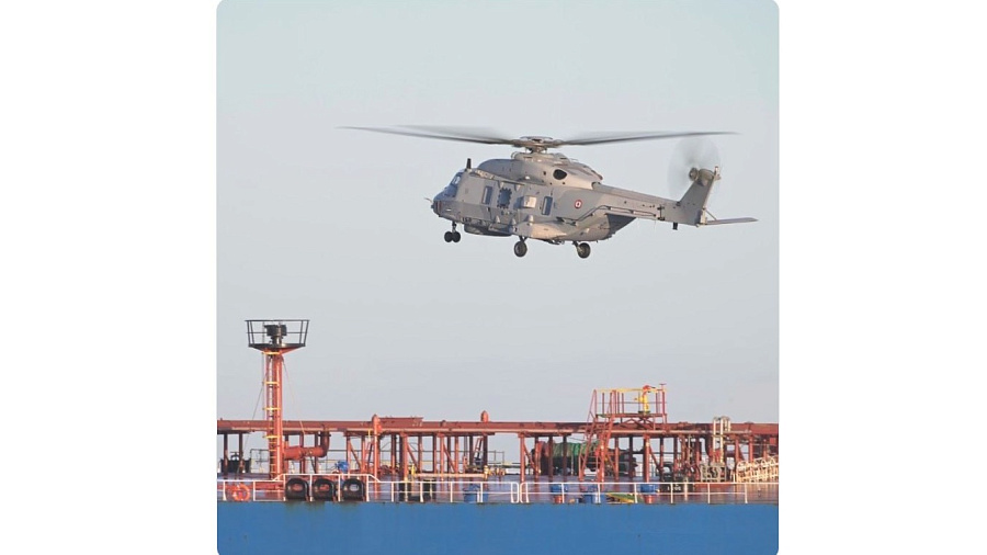 ВМС Франции захватили следовавший из России танкер