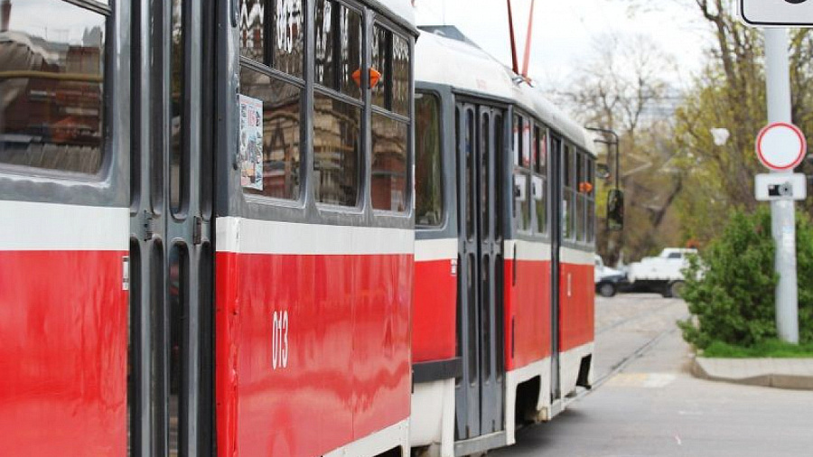 В Краснодаре из-за отключения электричества на полчаса остановилась работа троллейбусов и трамваев