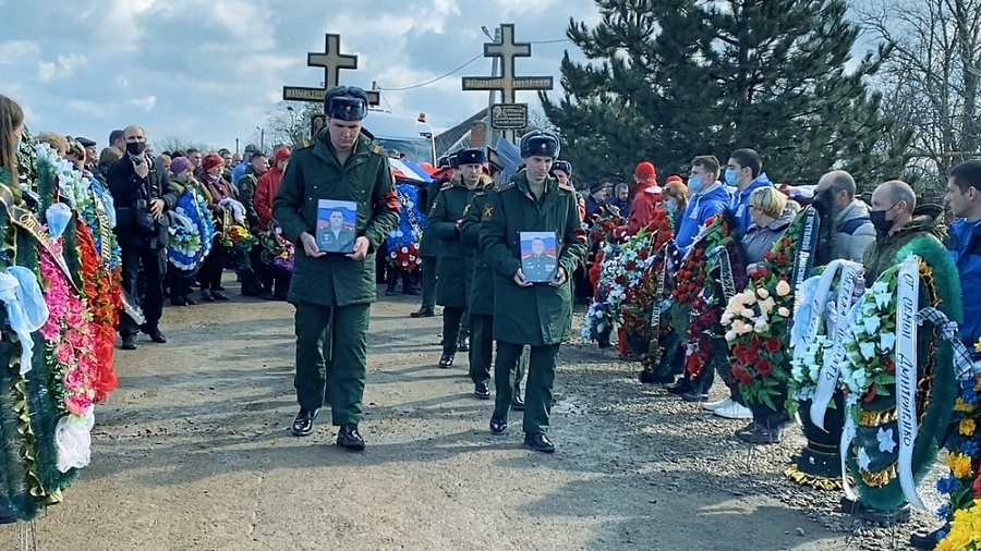В Краснодарском крае похоронили погибших во время спецоперации на Украине братьев