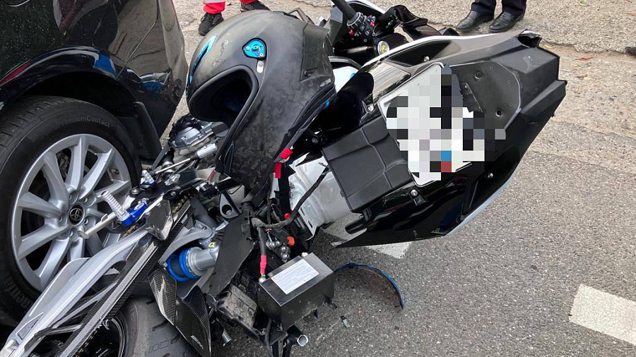 В Сочи на Курортном проспекте насмерть разбился 35-летний мотоциклист