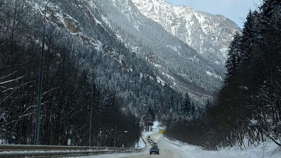 В Майкопе, а также в горных курортах Адыгеи и Кубани в понедельник ожидается пасмурная погода, сильные снегопады и похолодание