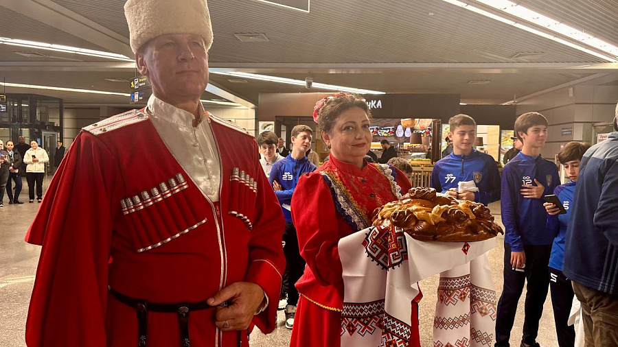 В Сочи прибыла сборная Чили для участия в товарищеских матчах по футболу