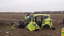 В Крыловском районе двое взрослых и ребенок разбились в аварии с грузовиком