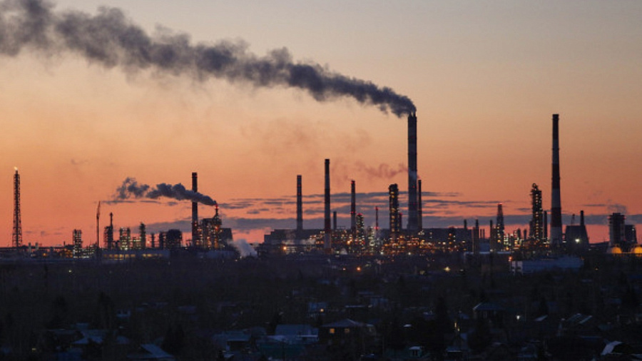Краснодарский край вошел в топ-10 регионов России по количеству загрязняющих выбросов в воздух