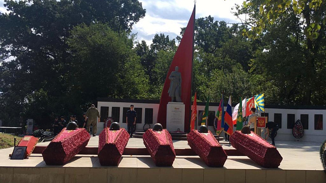 В Крымском районе кубанские поисковики нашли останки 7 бойцов, погибших в ВОВ