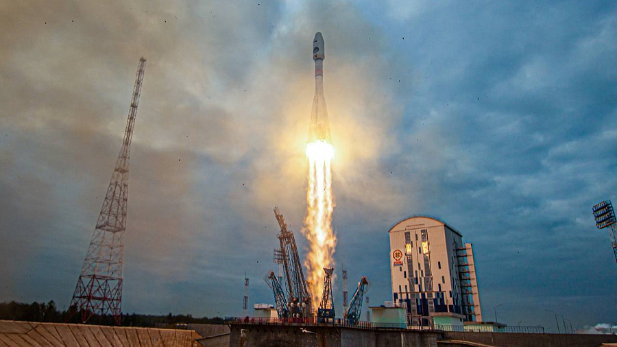 Ракета «Союз» с первым в истории РФ лунным аппаратом «Луна-25» стартовала с космодрома Восточный