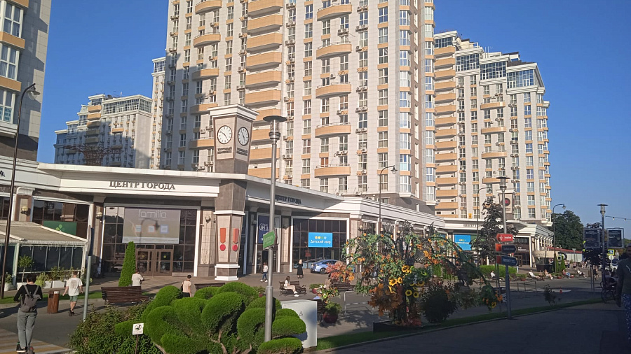 В Краснодаре и крае в субботний выходной  сохранится малооблачная, умеренно жаркая погода