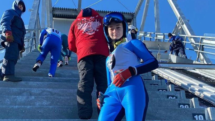 Спортсменка из Краснодарского края дважды вошла в тройку лидеров Кубка России по прыжкам на лыжах с трамплина 