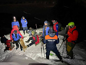 Троих лыжников эвакуировали ночью с горы Табунной в Сочи