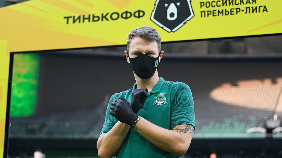 Тренер сборной объяснил отсутствие вратаря «Краснодара» Сафонова в заявке на чемпионат Европы