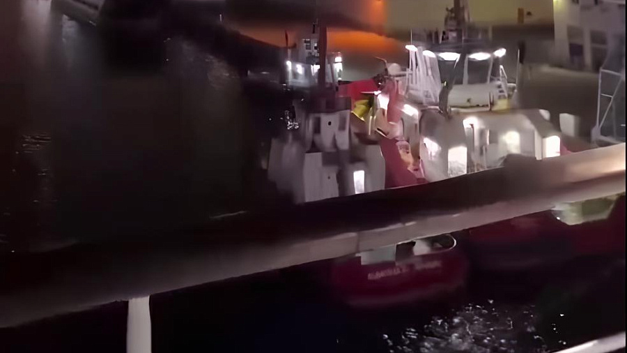 После запрета высадки в Сочи пассажиры Sea Bridge застряли в Трабзоне