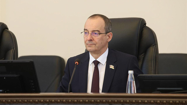 Кубанский парламент предложил кандидата в члены ЦИК РФ