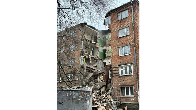 В Ростове-на-Дону обрушился подъезд жилого пятиэтажного дома