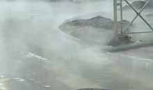 Фекальный потоп затопил оживленный перекресток в Краснодаре