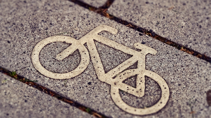 В Краснодаре на одной из центральных улиц останется одна полоса для машин, но появятся велодорожки