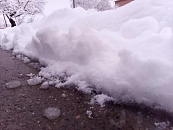 В Белореченском районе 30 человек остались без жилья из-за обрушения крыш