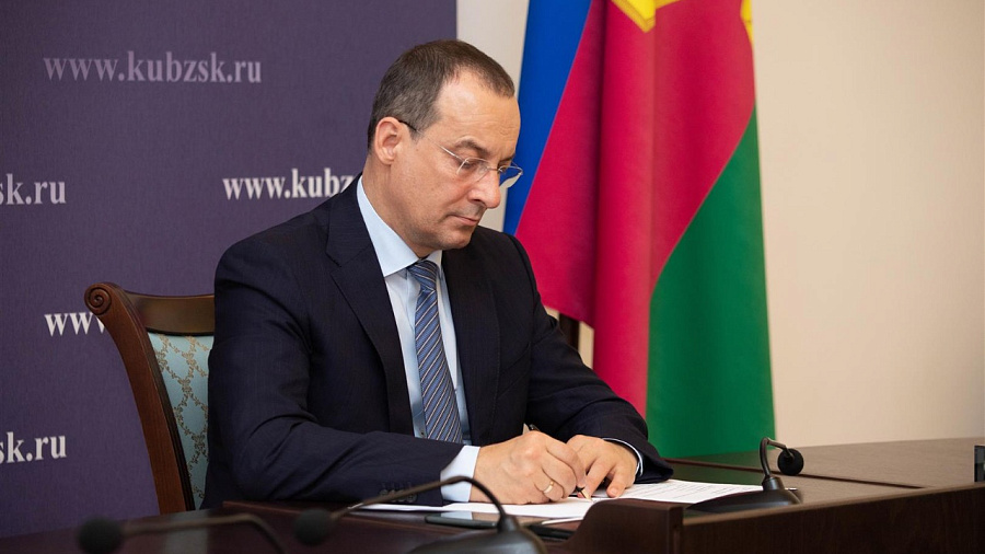 Председатель ЗСК Юрий Бурлачко рассказал о новых мерах поддержки владельцев ЛПХ на Кубани