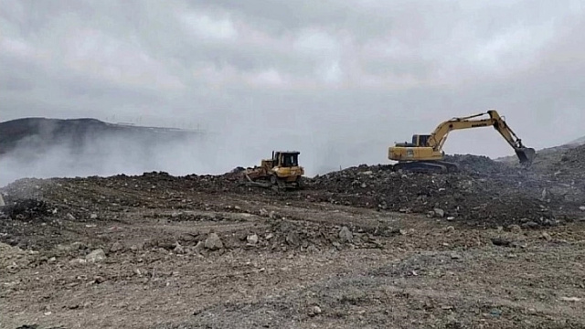 В Новороссийске потушили свалку которая больше месяца отравляла воздух, воду и лес