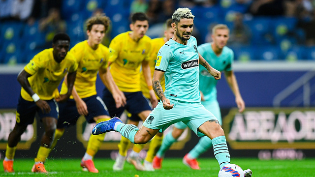 Домашние матчи «Краснодара» и «Ростова» могут перенести из-за закрытых аэропортов