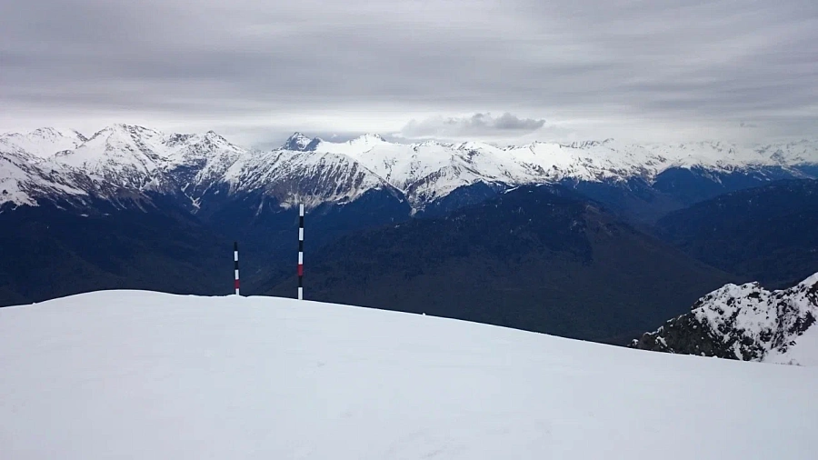 Снежный покров в горах Сочи вырос до 30 см за ночь