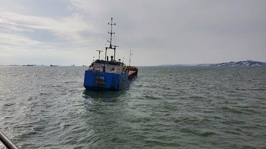 Администрация Темрюкского района прокомментировала слухи о повреждении сухогруза April с ядовитым веществом на борту