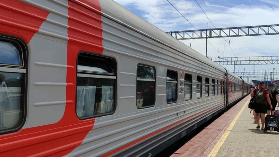 В РЖД прокомментировали взлетевшие цены на рейс из Анапы в Москву