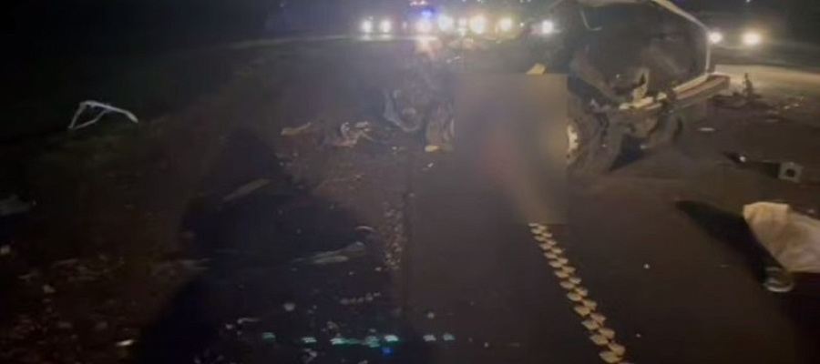 Грузовик раздавил «Ниву» в Тихорецком районе на трассе «Кавказ»