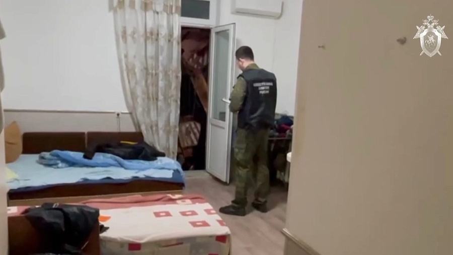 СК по Краснодарскому краю опубликовал видео из квартиры в Сочи, где обрушился балкон