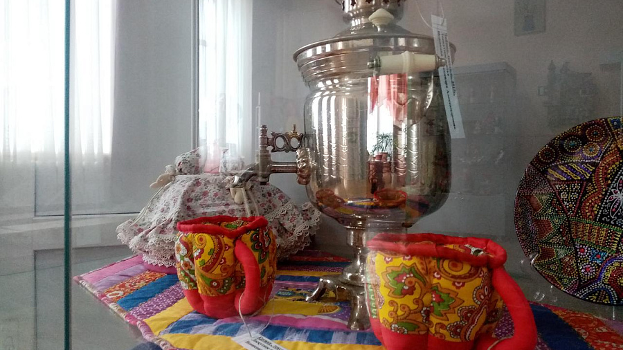 На Кубани открылась выставка «Традиции живая нить»