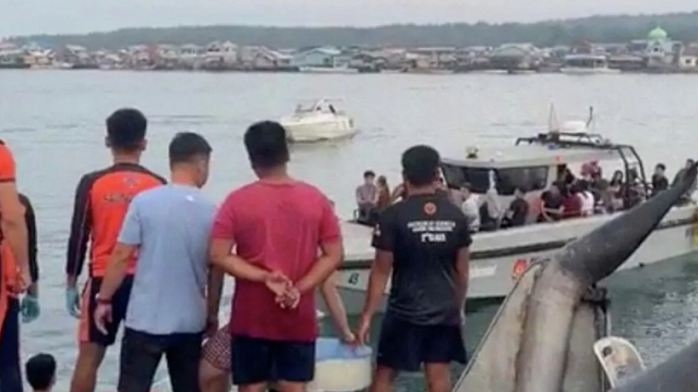 Количество жертв крушения парома Trisha Kerstin на юге Филиппин увеличилось до 15 погибших