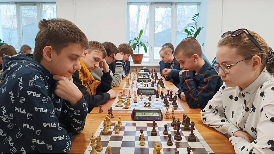 Шахматисты из Краснодарского края завоевали шесть медалей на чемпионатах ЮФО