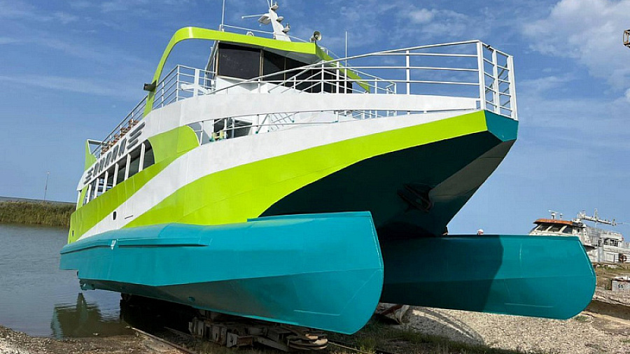 В Краснодарском крае на Ахтарской судоверфи сконструировали пассажирский катамаран «Анапа»