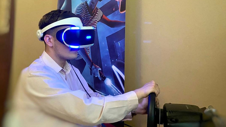 В Краснодаре работает инновационная выставка «Мир виртуальной реальности» 